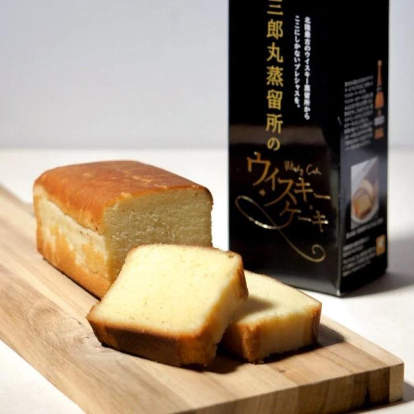 【三郎丸】ギフトセット (FAR EAST OF PEAT 6th BATCH 50% 700ml・ウイスキーケーキ・みつばちナッツ+ウイスキー)/若鶴酒造 三郎丸蒸留所