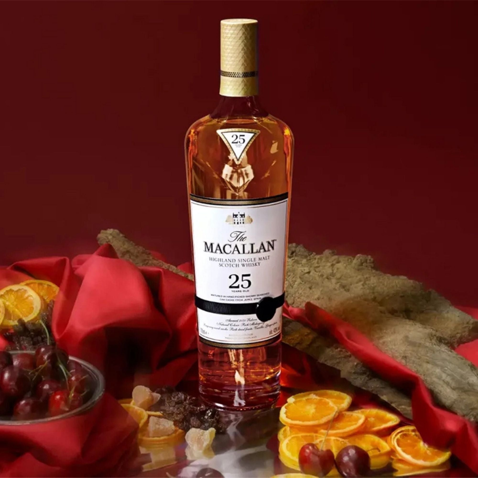 The Macallan 25年含む4本セット【サントリー正規品・新品未開封】 ザ・マッカラン】25年 サントリー正規品 700ml/マッカラン蒸溜所
