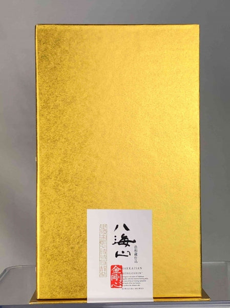 【要冷蔵】八海山 純米大吟醸 金剛心 ブラック 800ml 【冬季】/ 八海醸造